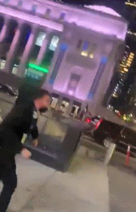 世界杯高清直播-纽约球迷疯狂庆祝！半程将至尼克斯战绩爬到第4